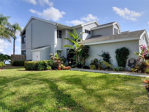 3rd image of 2611 Citrus Lake Dr APT 206