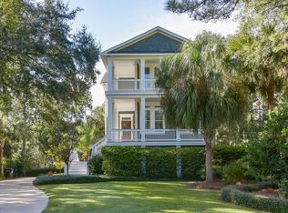 681 Leader Ln, Mount Pleasant, SC 29464