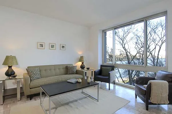 Rented by The Octagon | media 61