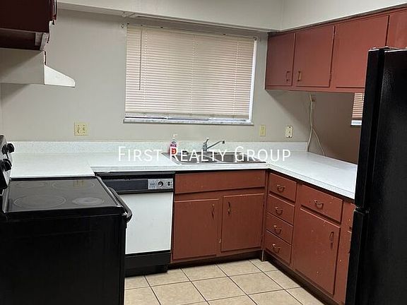 5th image of 518 Heather Dr APT 2