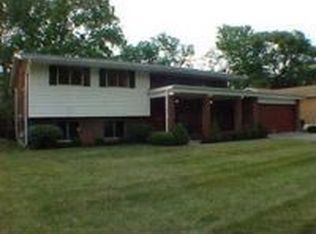 8 Annadale Ln, Cincinnati, OH 45246