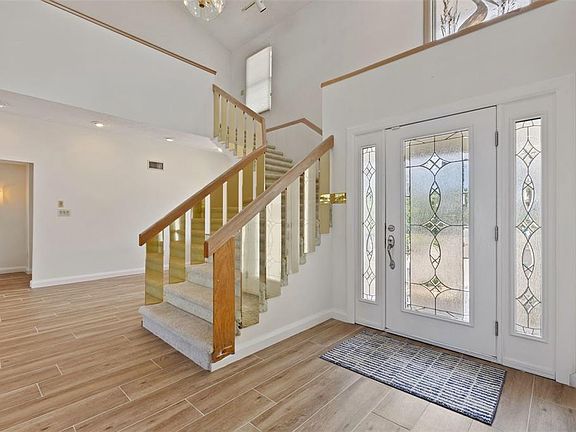 5th image of 290 BAYSIDE DRIVE