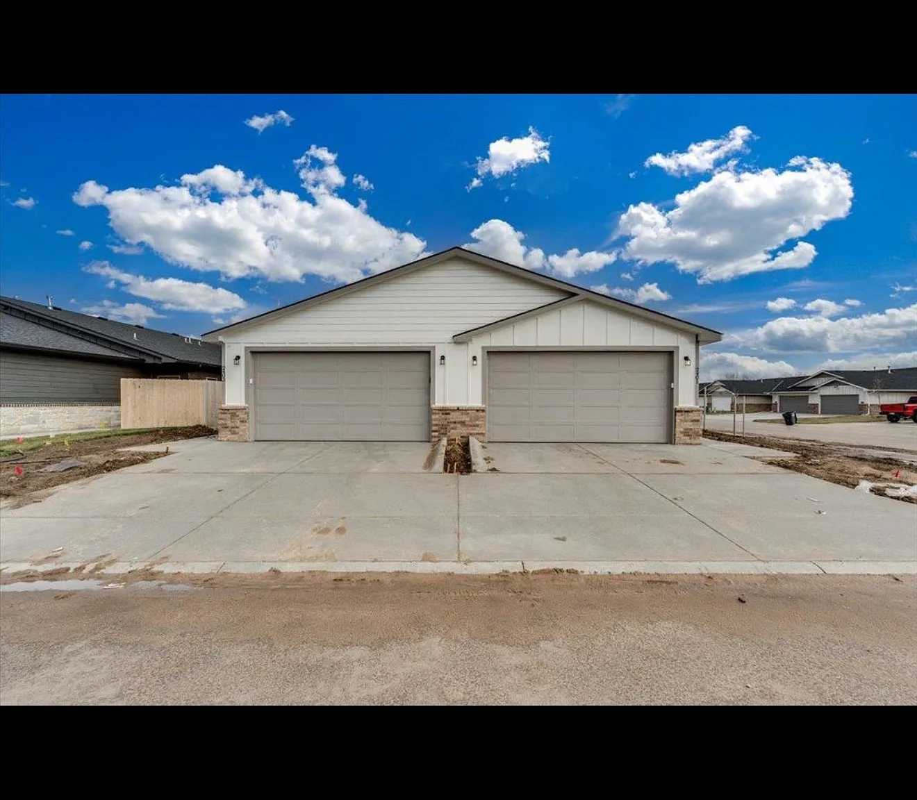 3 bed, 1150 sqft, $1,550 — Photo 1