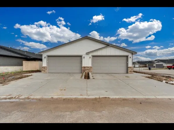 2403 S Wheatland St, Wichita, KS 67235