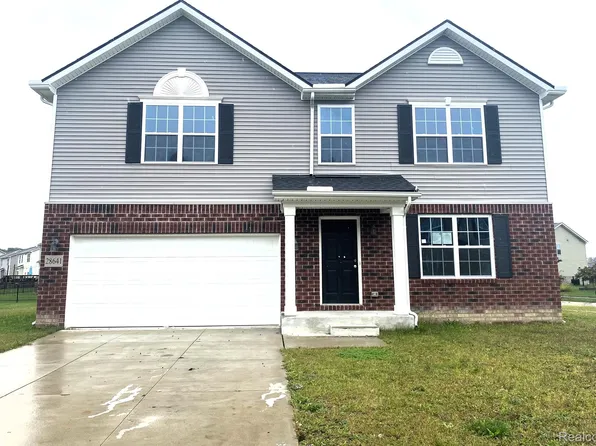 28641 Apple Blossom Dr, Flat Rock, MI 48134