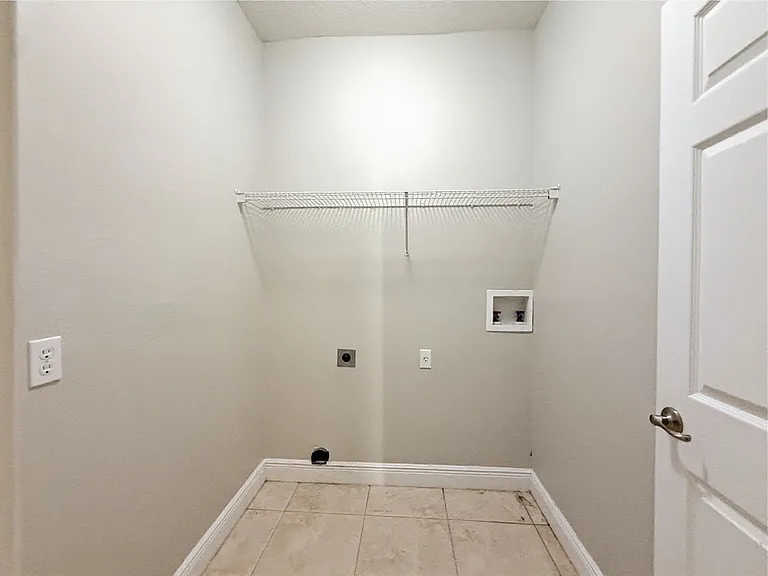 10250 Malpas Point — Photo 27