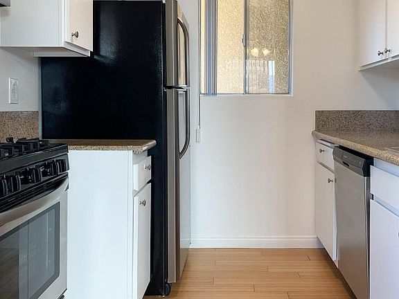 3rd image of 1841 Sawtelle Blvd #302