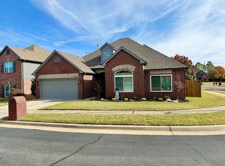 4213 S Redwood Ave, Broken Arrow, OK 74011