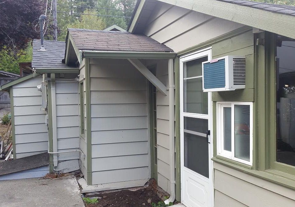 Front of rental