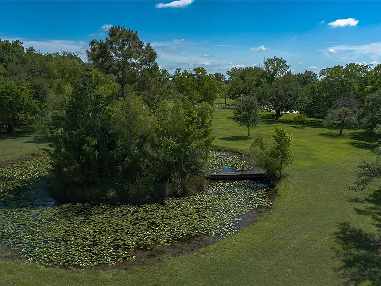 2750 County Road 48 — Photo 15