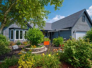 4488 Lilac Ln, Port Washington, WI 53074