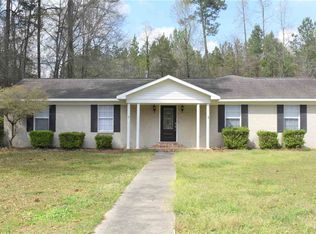 702 Garrett St, Brewton, AL 36426