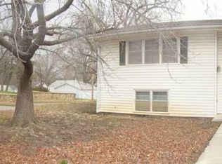 800 SW Warren Ave, Topeka, KS 66606