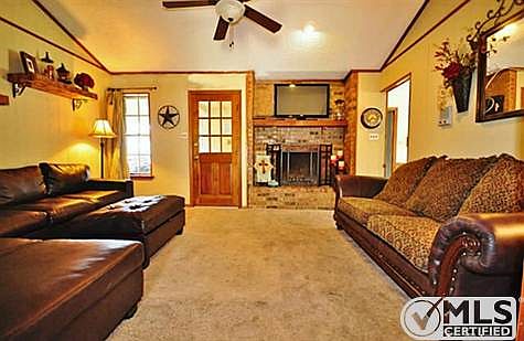5th image of 2809 Linda Dr