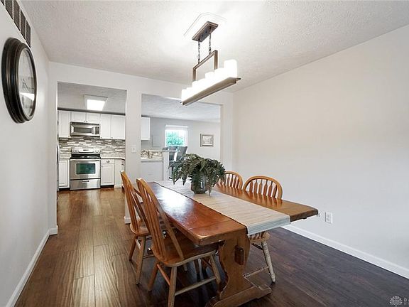 4th image of 7601 Blossomview Ct