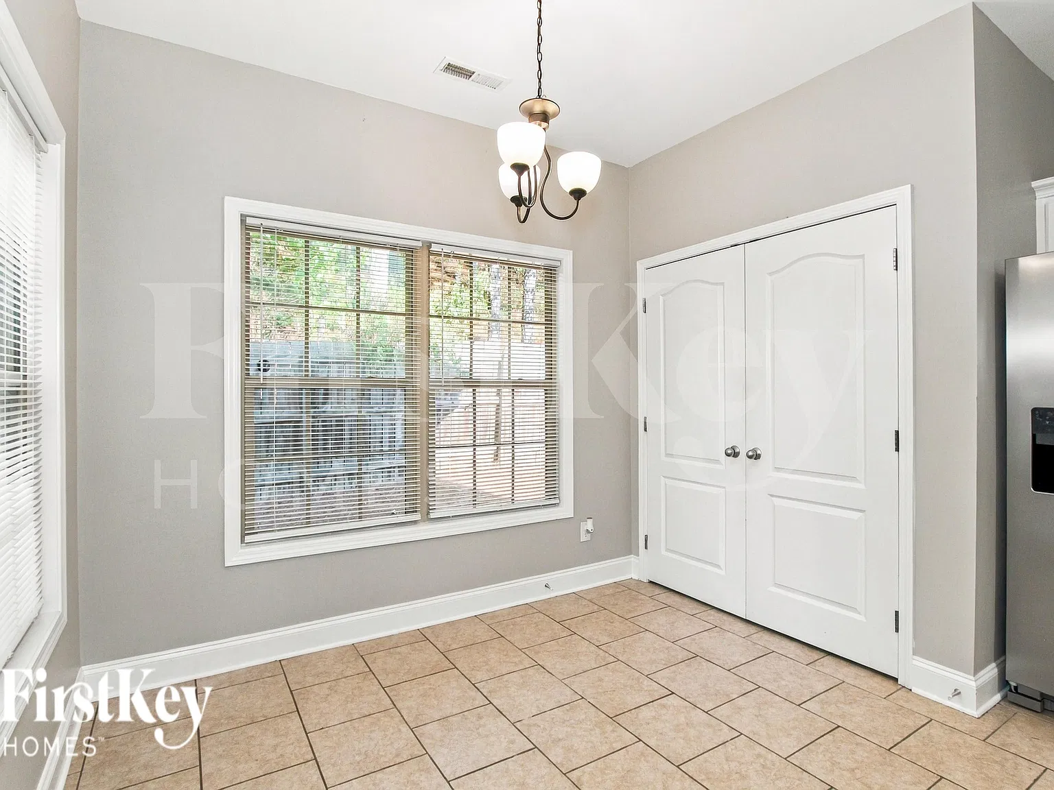 3 bed, 2.0 bath, 1413 sqft, $1,835 — Photo 4