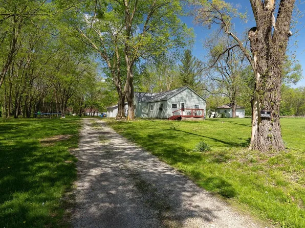 2606 N Wells St, Delphi, IN 46923