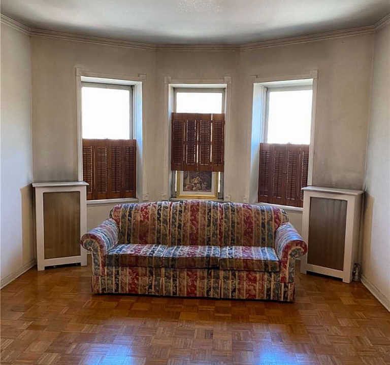1st image of 244 Lefferts Ave
