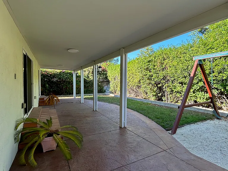 5400 Garden Grove Ave — Photo 22