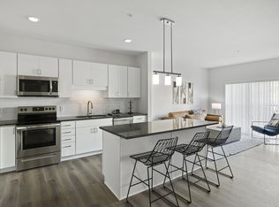 Axle Apartments, Minneapolis, MN 55432