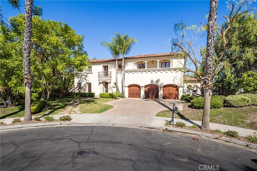 7 bed, 6826 sqft, $21,950 — Photo 1