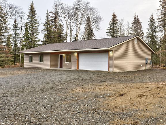 2nd image of 35426 Julia Ln