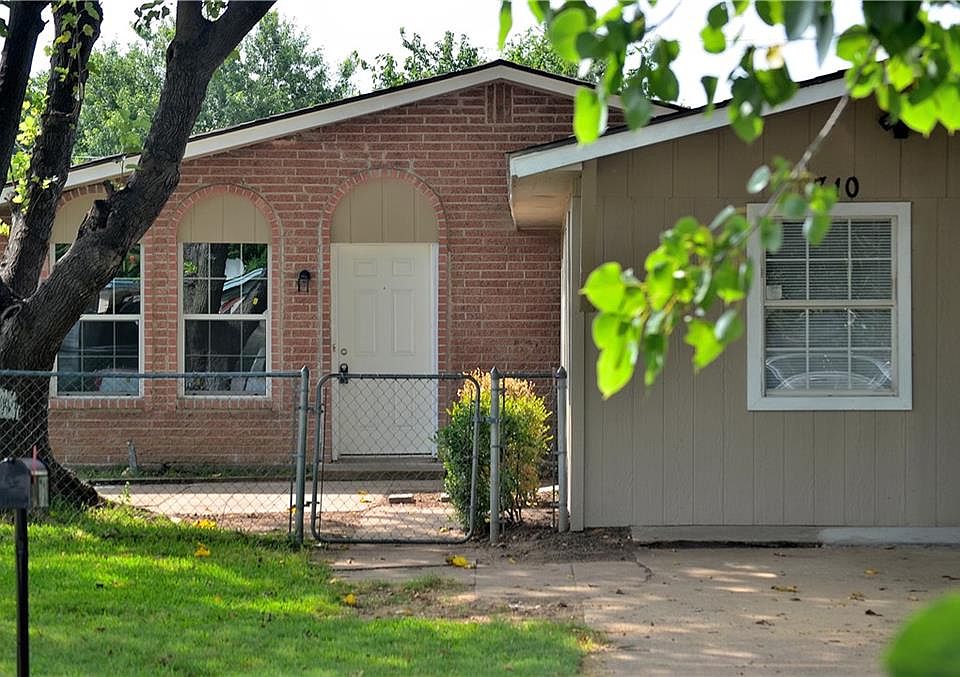 1st image of 710 La Fonda Cir