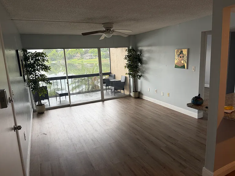 620 Orange Dr #227 — Photo 9