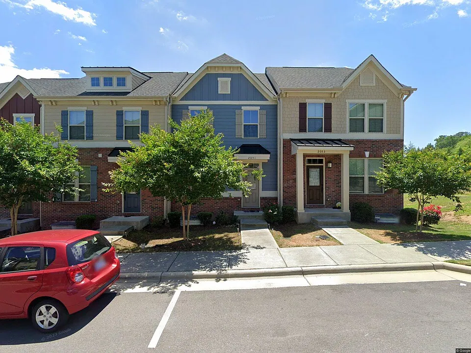 2051 Old Chapman