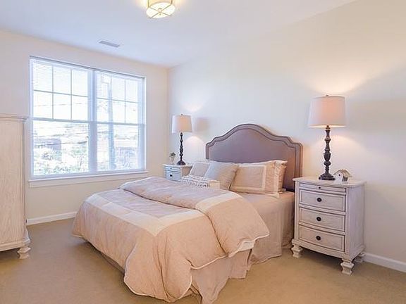 5th image of 50 Eliot St APT 304