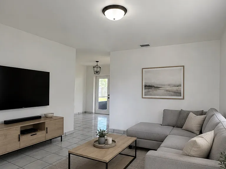 14722 SW 297th Ter — Photo 3