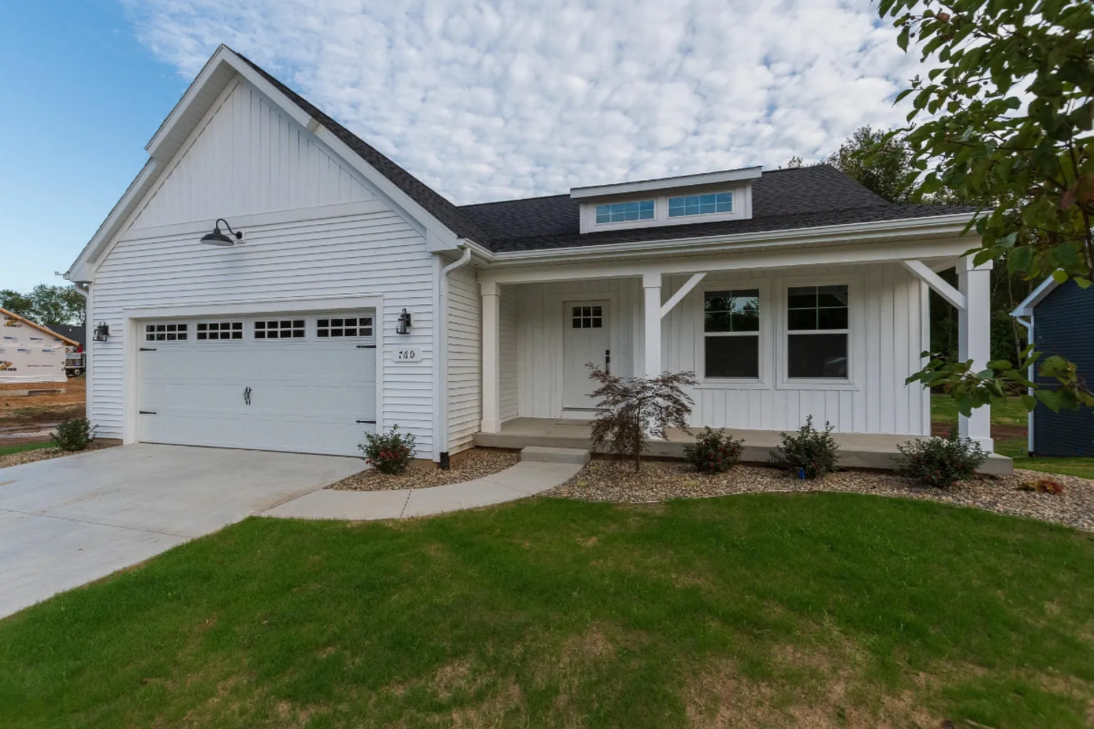 715 Chloe Jane Ave photo 1