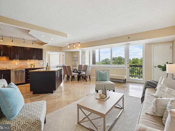 1805 Crystal Dr APT 508S, Arlington, VA 22202