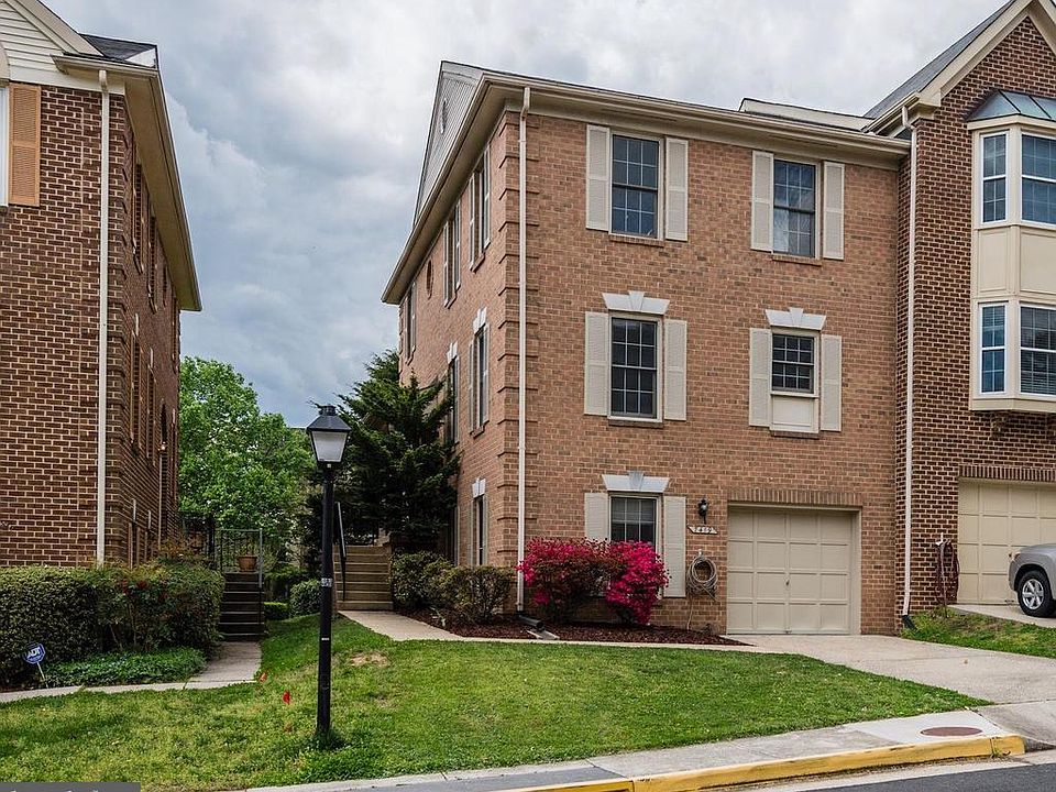 1st image of 7419 Salford Ct