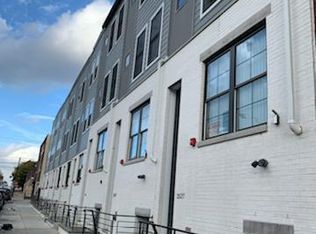 2537 N Front St, Philadelphia, PA 19133