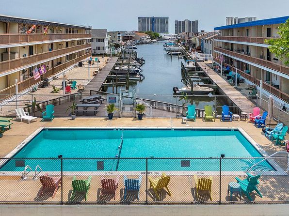 107 Captains Quarters Rd #301