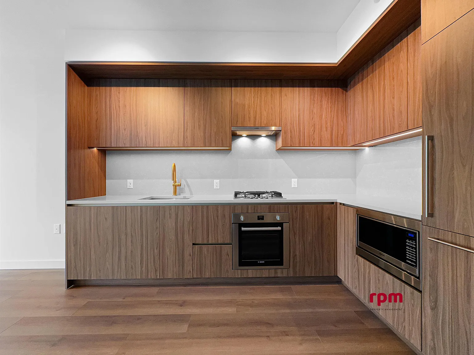 1 bed, 564 sqft, $2,400 — Photo 2