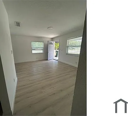 636 Lake Palms Dr — Photo 7