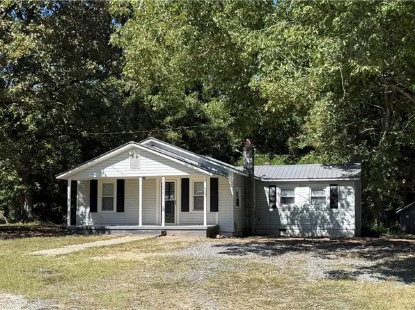 1256 Browns Mill Rd, Robbins, NC 27325