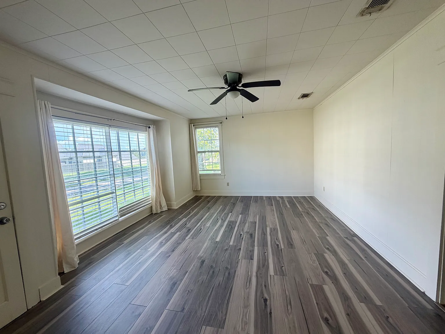 3 bed, 1500 sqft, $1,900 — Photo 3