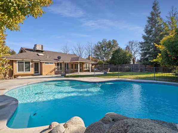 1601 Manning St, Bakersfield, CA 93309