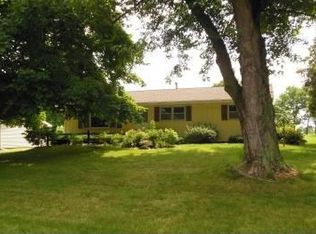 165 Sunnyview Dr, Galesburg, IL