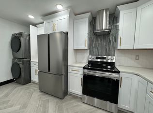 6121 NW 26th St, Gainesville, FL 32653