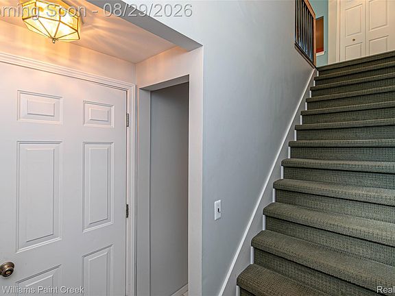4th image of 4341 Berkshire Dr #110