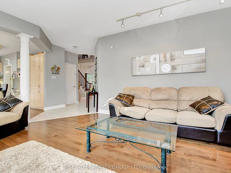 53 Mattawa Cres — Photo 11