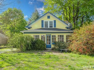 28 Reservoir Street, Bethel, CT 06801