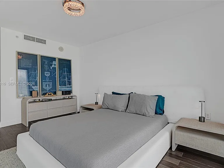 7930 East Dr #1808 — Photo 27