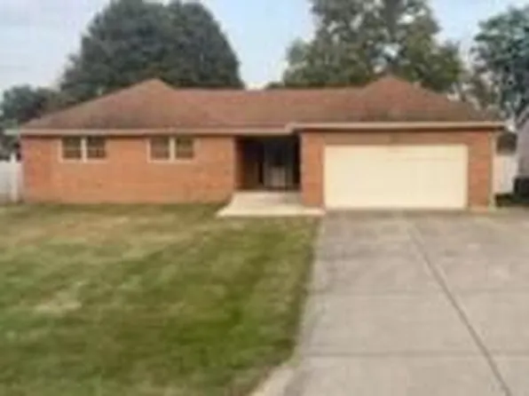 100 Valleyview Dr, Mount Sterling, OH 43143
