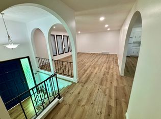 14112 Pine St, Omaha, NE 68144