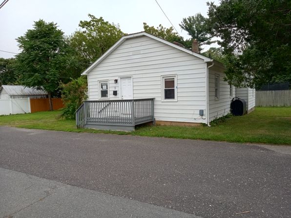 8 Pine St